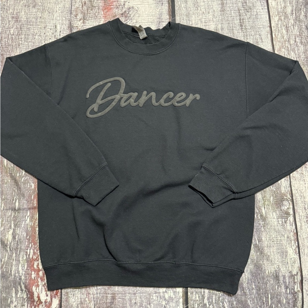 2/15 Gildan Black 'Dancer' Script Sweatshirt - Picture 1 of 7